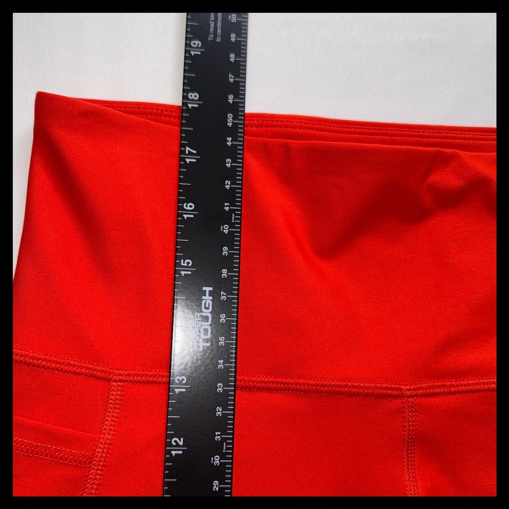 Old Navy Bike Shorts Bundle Womens L Red Burgundy Powersoft High Rise Activewear - Picture 4 of 10